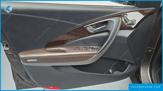 HYUNDAI GRANDEUR HG300 PREMIUM
