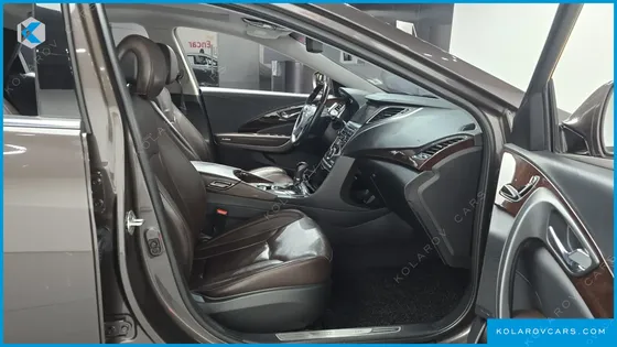 HYUNDAI GRANDEUR HG300 PREMIUM