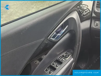 HYUNDAI GRANDEUR LPG HG300 HANDICAPPED ONLY