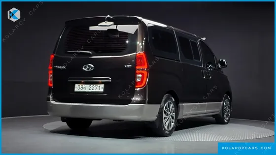 HYUNDAI STAREX URBAN 9-SEATER