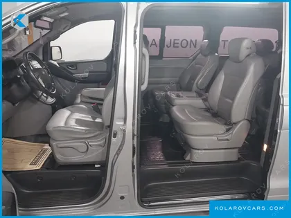 HYUNDAI STAREX 4WD WAGON 12-SEATER