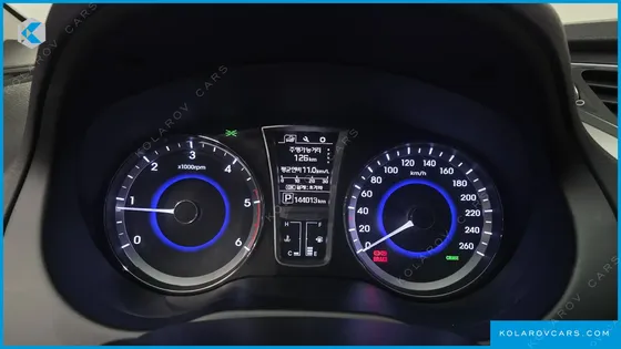 HYUNDAI GRANDEUR HG220 DIESEL MODERN