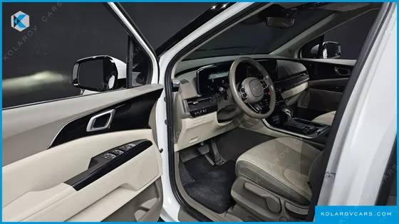 KIA CARNIVAL DIESEL 9-SEATER PRESTIGE