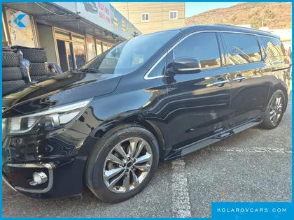 KIA CARNIVAL 9-SEATER NOBLESSE