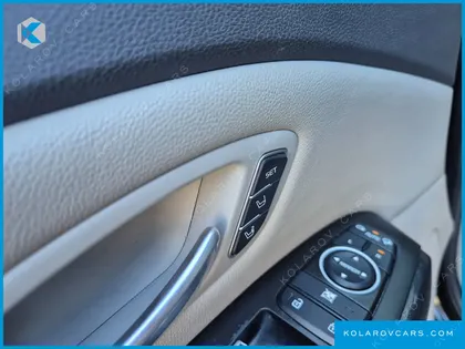 KIA CARNIVAL 9-SEATER NOBLESSE