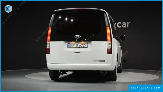 HYUNDAI STARIA CARGO 3-SEATER