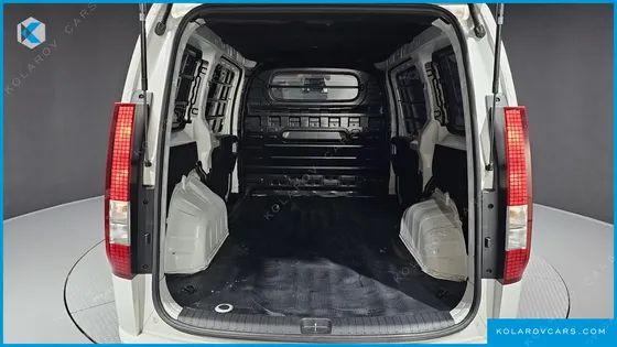 HYUNDAI STARIA CARGO 3-SEATER