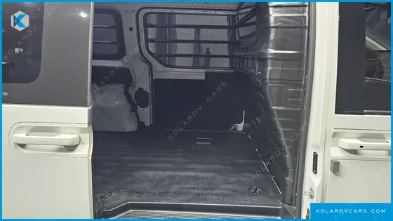 HYUNDAI STARIA CARGO 3-SEATER