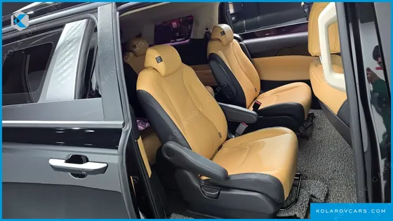 KIA CARNIVAL DIESEL 9-SEATER PRESTIGE