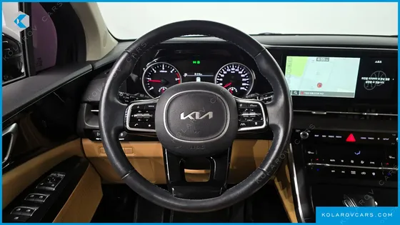 KIA CARNIVAL DIESEL 9-SEATER PRESTIGE