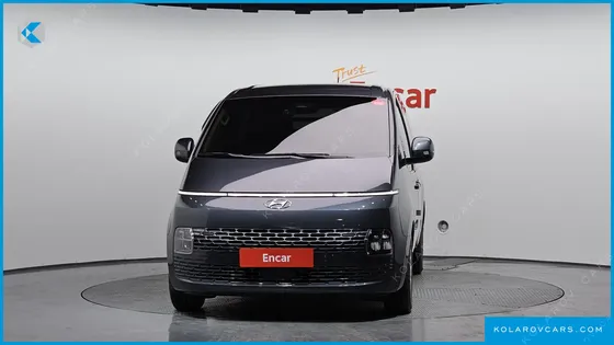 HYUNDAI STARIA CARGO 5-SEATER