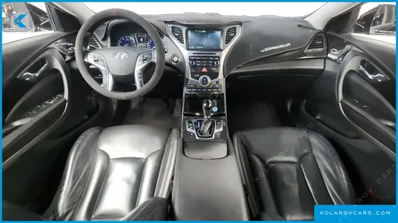 HYUNDAI GRANDEUR HG240 MODERN