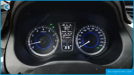 HYUNDAI GRANDEUR HG240 MODERN