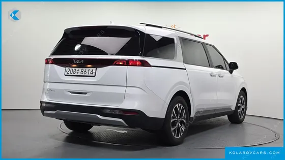 KIA CARNIVAL DIESEL 9-SEATER PRESTIGE