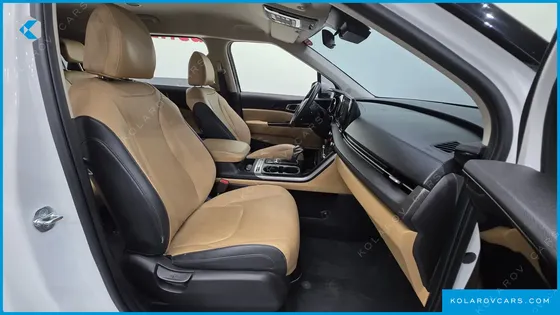 KIA CARNIVAL DIESEL 9-SEATER PRESTIGE
