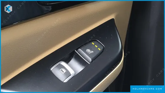 KIA CARNIVAL DIESEL 9-SEATER PRESTIGE