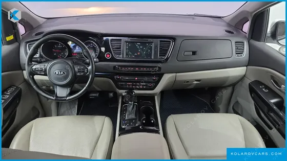 KIA CARNIVAL 9-SEATER PRESTIGE