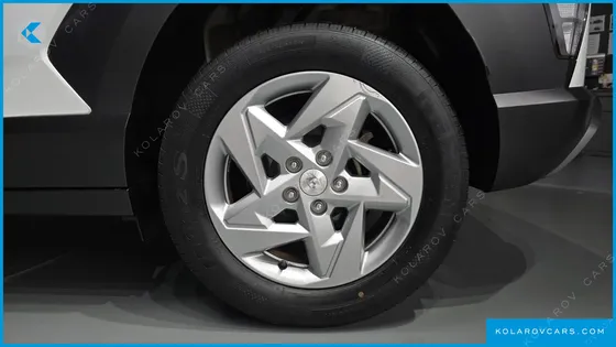HYUNDAI KONA PREMIUM