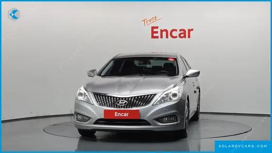 HYUNDAI GRANDEUR HG240 MODERN