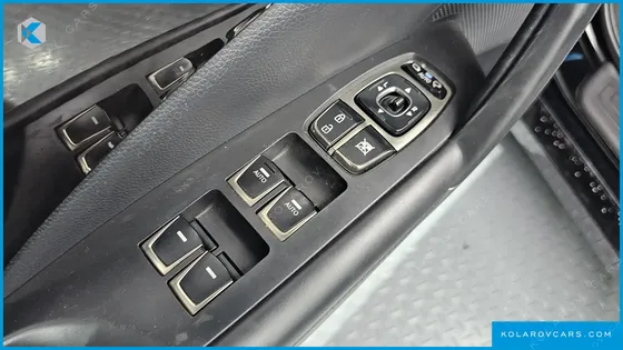 HYUNDAI GRANDEUR LPG HG300 HANDICAPPED ONLY