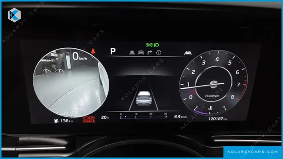 KIA CARNIVAL GASOLINE 7-SEATER SIGNATURE