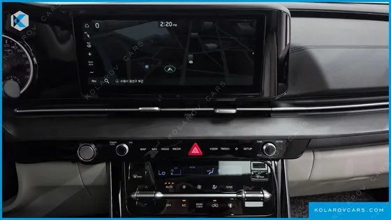 KIA CARNIVAL DIESEL 9-SEATER NOBLESSE