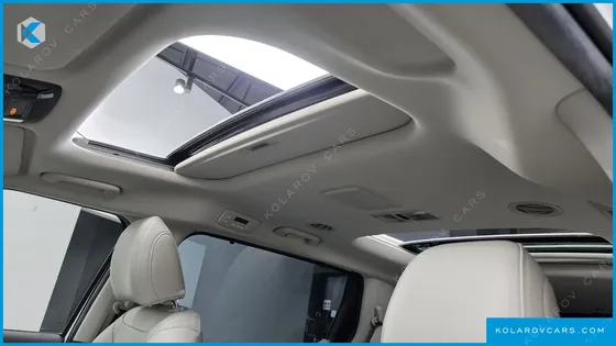 KIA CARNIVAL DIESEL 9-SEATER NOBLESSE