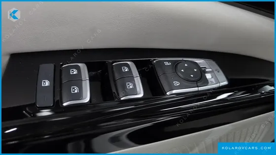 KIA CARNIVAL DIESEL 9-SEATER NOBLESSE