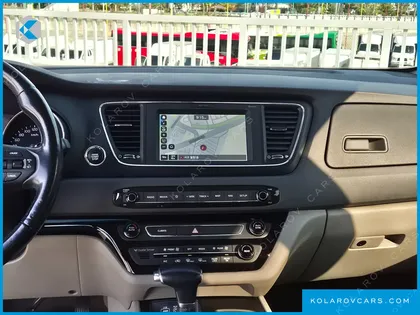 KIA CARNIVAL 9-SEATER LUXURY