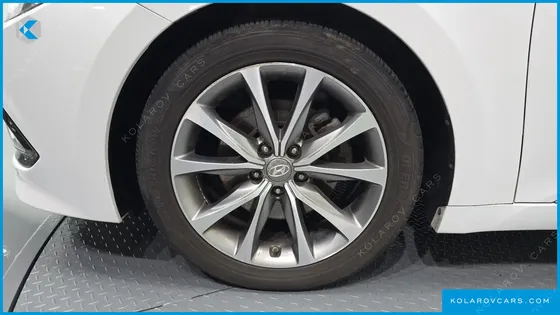 HYUNDAI GRANDEUR HG220 DIESEL PREMIUM