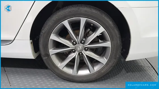 HYUNDAI GRANDEUR HG220 DIESEL PREMIUM