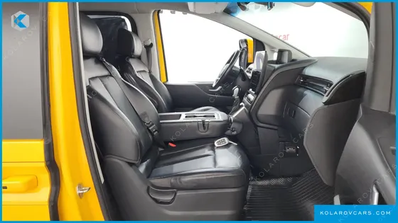 HYUNDAI STARIA 4WD KINDER SAFETY CAR
