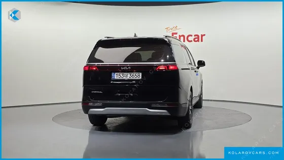 KIA CARNIVAL DIESEL 9-SEATER PRESTIGE