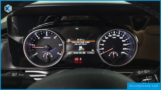 KIA CARNIVAL DIESEL 9-SEATER PRESTIGE