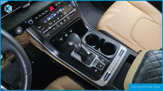 KIA CARNIVAL DIESEL 9-SEATER PRESTIGE