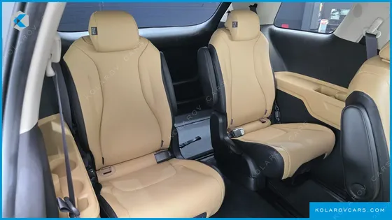 KIA CARNIVAL DIESEL 9-SEATER PRESTIGE