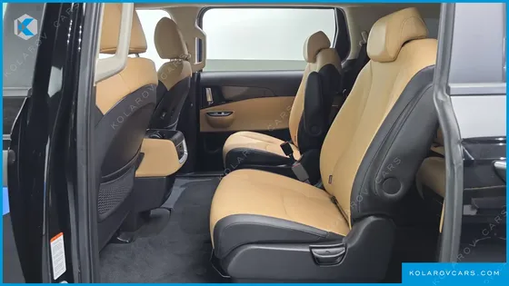 KIA CARNIVAL DIESEL 9-SEATER PRESTIGE