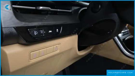 KIA CARNIVAL DIESEL 9-SEATER PRESTIGE