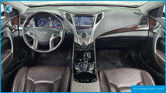 HYUNDAI GRANDEUR HG240 LUXURY