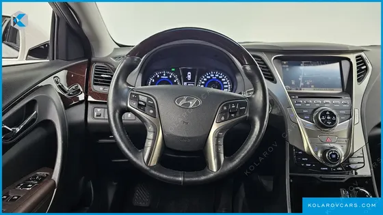 HYUNDAI GRANDEUR HG240 LUXURY