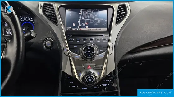 HYUNDAI GRANDEUR HG240 LUXURY