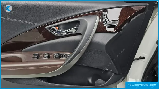 HYUNDAI GRANDEUR HG240 LUXURY