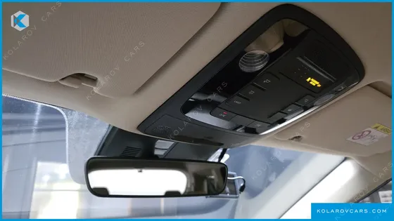 KIA CARNIVAL DIESEL 9-SEATER SIGNATURE