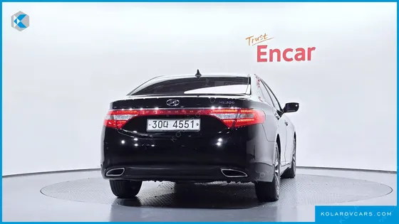 HYUNDAI GRANDEUR HG240 LUXURY
