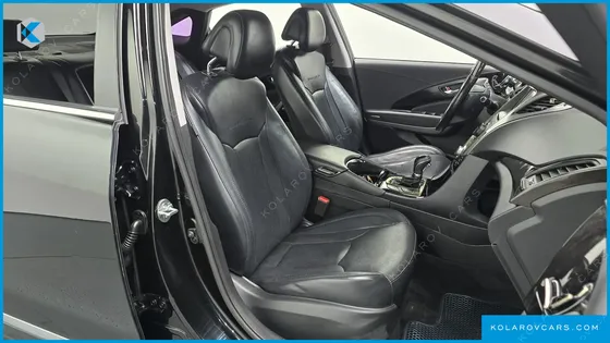 HYUNDAI GRANDEUR HG240 LUXURY