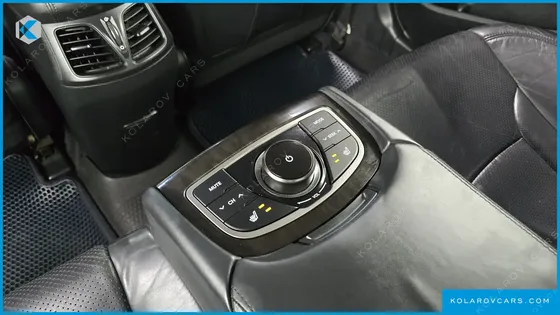HYUNDAI GRANDEUR HG240 LUXURY