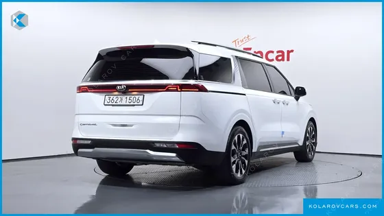 KIA CARNIVAL DIESEL 9-SEATER NOBLESSE
