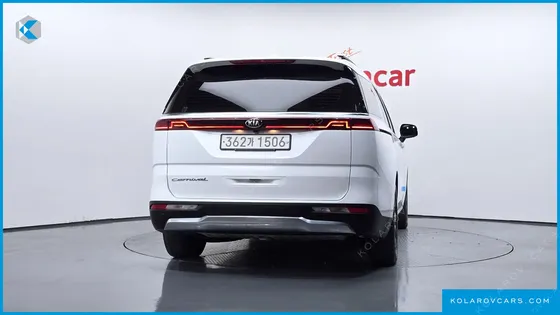 KIA CARNIVAL DIESEL 9-SEATER NOBLESSE