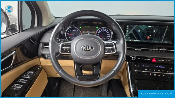 KIA CARNIVAL DIESEL 9-SEATER NOBLESSE