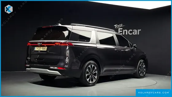 KIA CARNIVAL DIESEL 9-SEATER PRESTIGE